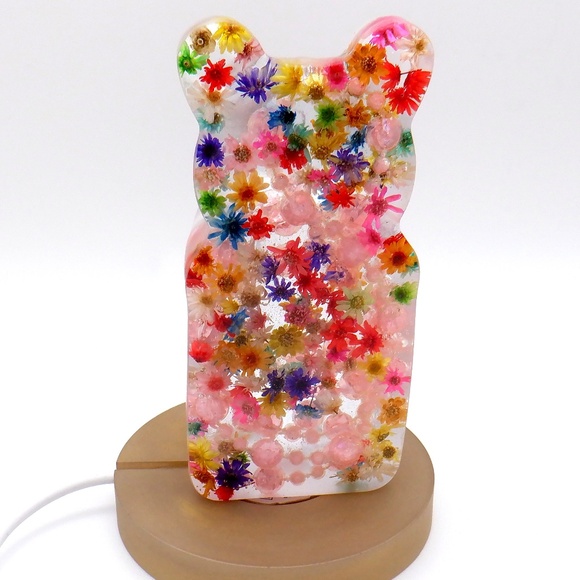Jumbo Resin Gummy Bear & Base Lamp - Picture 6 of 12